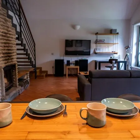 Maly W Gorach Sowich 別荘 *